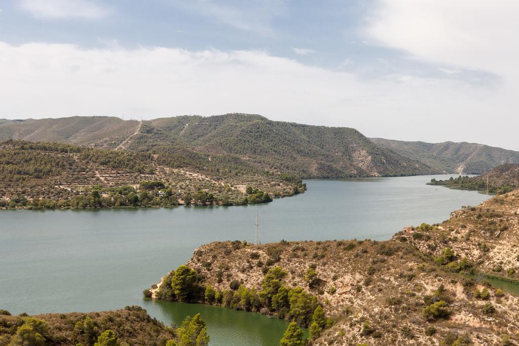 里巴露营地-罗亚 Riba-roja d'Ebre 客房 照片